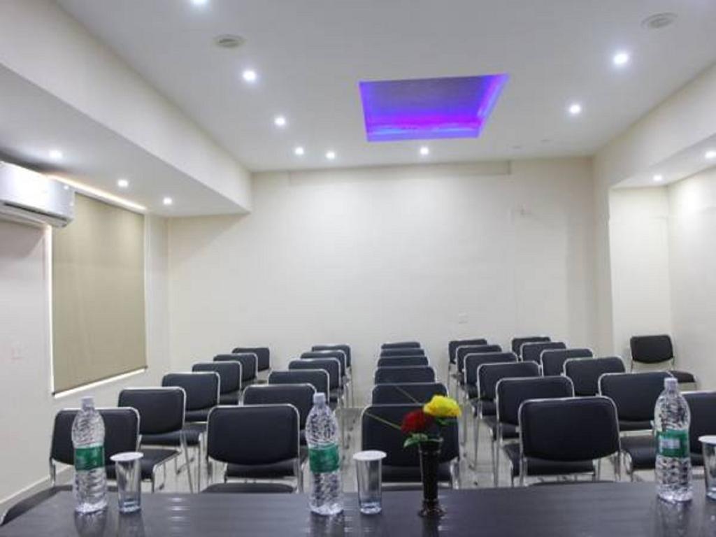 Sm Regency Kochi Εξωτερικό φωτογραφία
