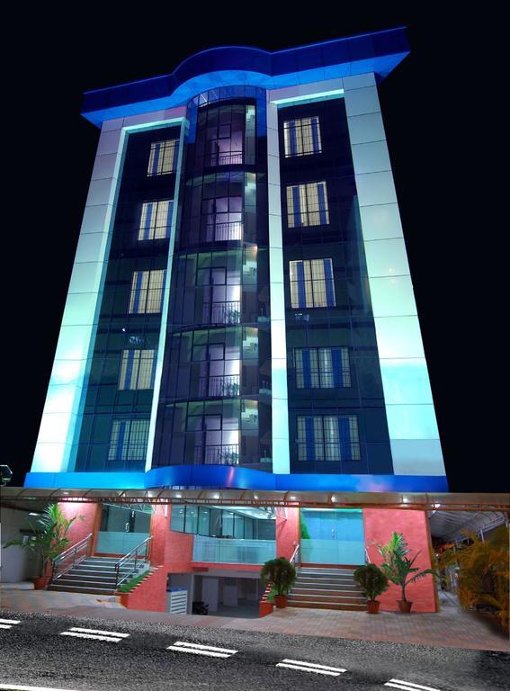 Sm Regency Kochi Εξωτερικό φωτογραφία